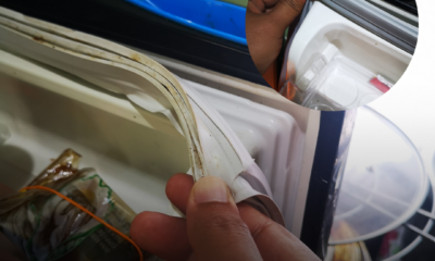 Getah pintu peti sejuk lama yang sudah rosak dan tertanggal