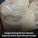 Minyak kelapa homemade dihasilkan daripada santan masam yang dipanaskan sehingga pecah minyak.