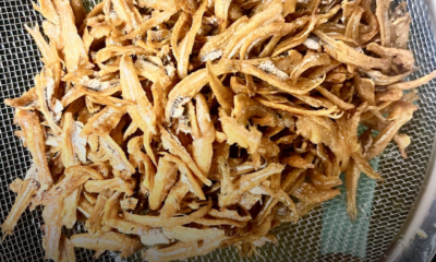 Ikan bilis goreng rangup dan garing menggunakan petua cuka walaupun dibasuh terlebih dahulu.